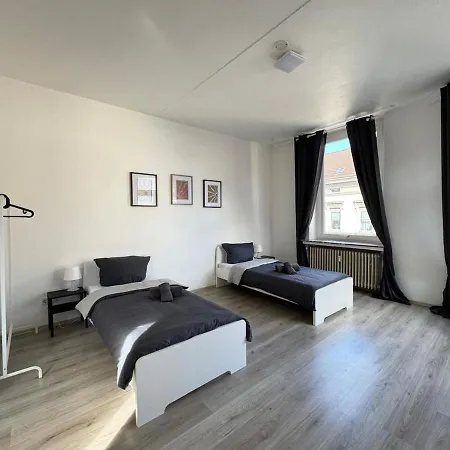 Sap09 Fitter's Appartement *